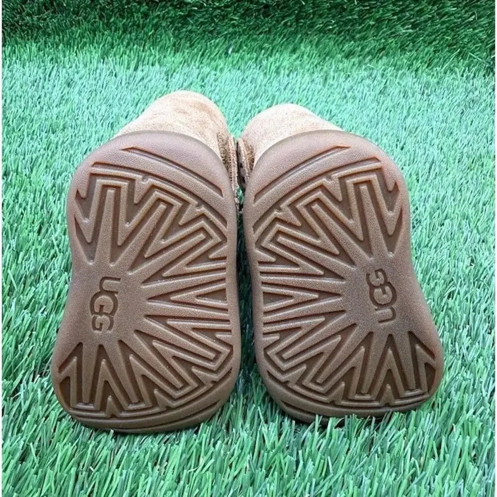 UGG Infant Keelan Boot Suede Brown Sheepskin 1096089I – Size 0/1 US / 16 EU